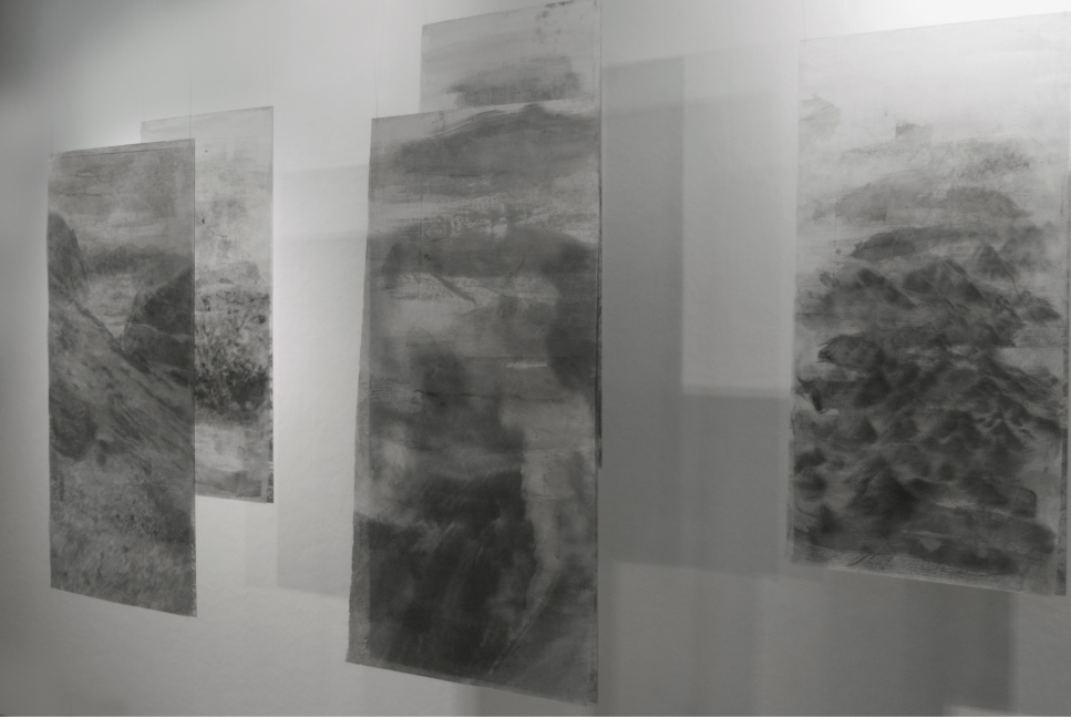 Etäisyys, Installaatio Galleria Ratamo 2016, Irma Tonteri