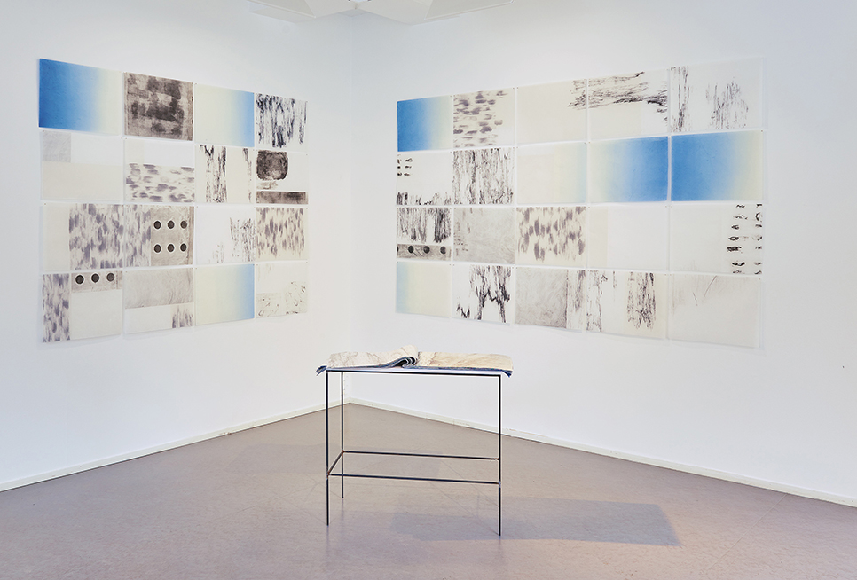 Paperia, Galleria G 2015, installaatio, Irma Tonteri.Kuvaaja Heli Kaskinen